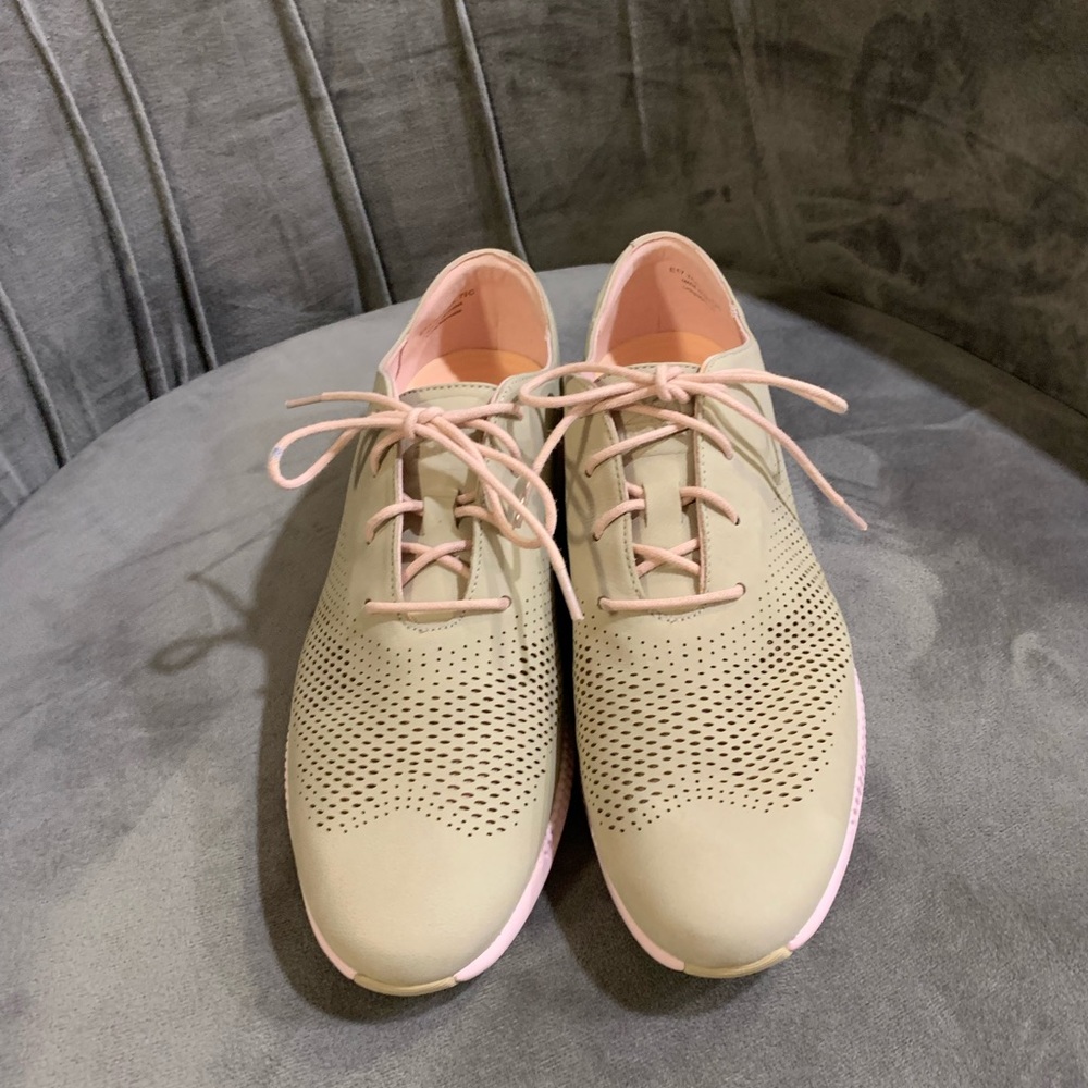NEW Cole Haan light & cute oxfords sz 8